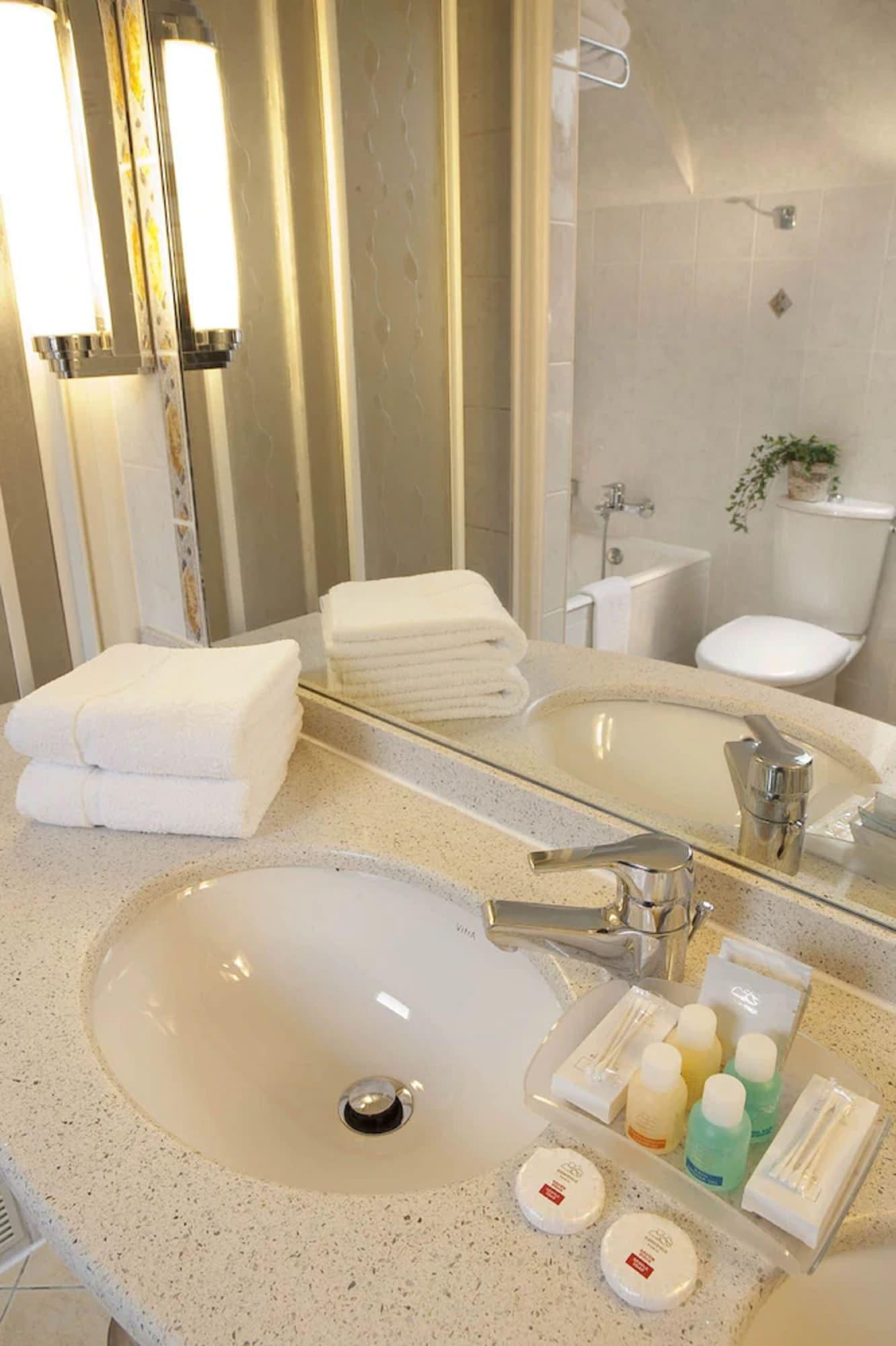 Hotel Louvre Bons Enfants Παρίσι Εξωτερικό φωτογραφία